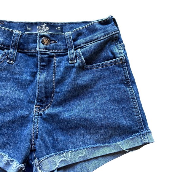 Hollister women’s jeans shorts mid rise 3 inches soft stretch size 1 25 - Picture 2 of 4